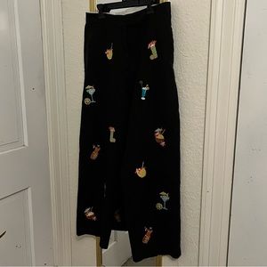 Black pants with knitted cocktails